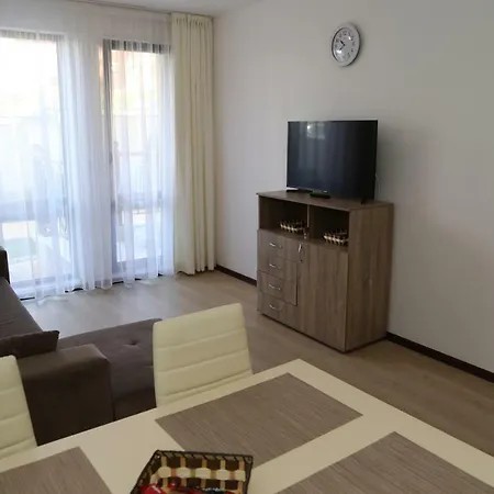 Морски Бряг