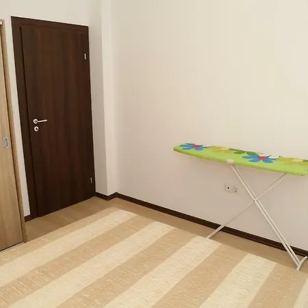 Морски Бряг Апартхотел 4*