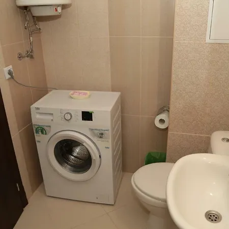 Морски Бряг מלון דירות 4*