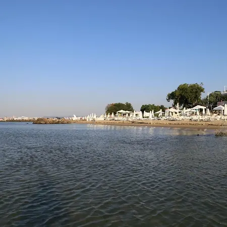 Апартхотел Морски Бряг 4*